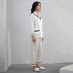 Damen Seiden-Pyjama-Set mit Kontrastpaspeln