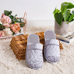 Haus-Slipper aus 100% Seide