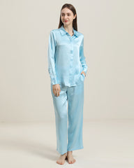Luxuriöses Seidenhemd-Pyjama-Set