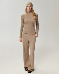Pullover aus 100 % Kaschmir mit Mock-Neck und gewellten Abschlüssen