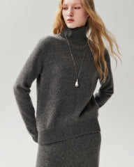Lockerer Rollkragenpullover aus 100 % Kaschmir