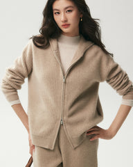 Cardigan aus 100 % Kaschmir mit Rippstrick, Kapuze und Reißverschluss