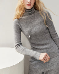 Rollkragenpullover aus 100 % Kaschmir mit Rippstrick