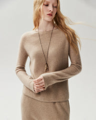 Pullover aus 100 % Kaschmir mit Rundhalsausschnitt und Rollkanten