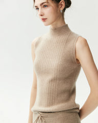 Ärmelloses Kaschmir-Rippstricktop aus 100 % Kaschmir mit Stehkragen