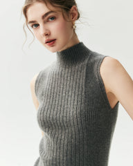 Ärmelloses Kaschmir-Rippstricktop aus 100 % Kaschmir mit Stehkragen