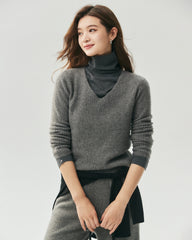 Pullover aus 100 % Kaschmir mit V-Ausschnitt und Rippstrick