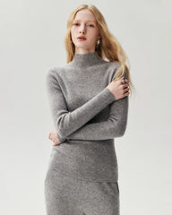 Figurnaher Pullover aus 100 % reinem Kaschmir mit hohem Kragen