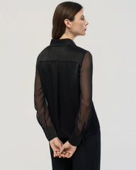 19 Momme Schwarzes Seidenhemd mit transparenten Georgette-Ärmeln