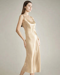 Seiden Slip Kleid Midi mit Scoop Neck