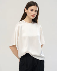 22 Momme Oversized Seiden-Shirt mit Rundhalsausschnitt und Halbarm