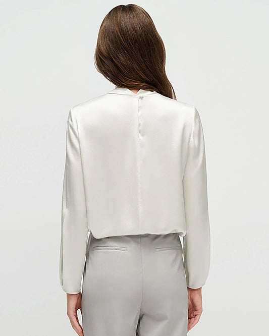 25 Momme Seidenbluse mit Knotenhals und langen Ärmeln