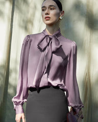 Damen-Seidenbluse mit Knoten vorne