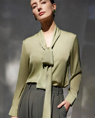 30 Momme Seidenbluse mit Tie-Front