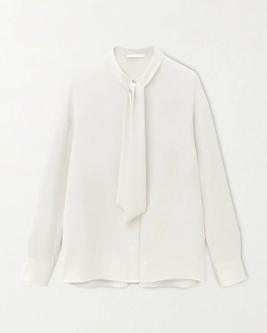 Seidenbluse mit Schleife und langen Ärmeln