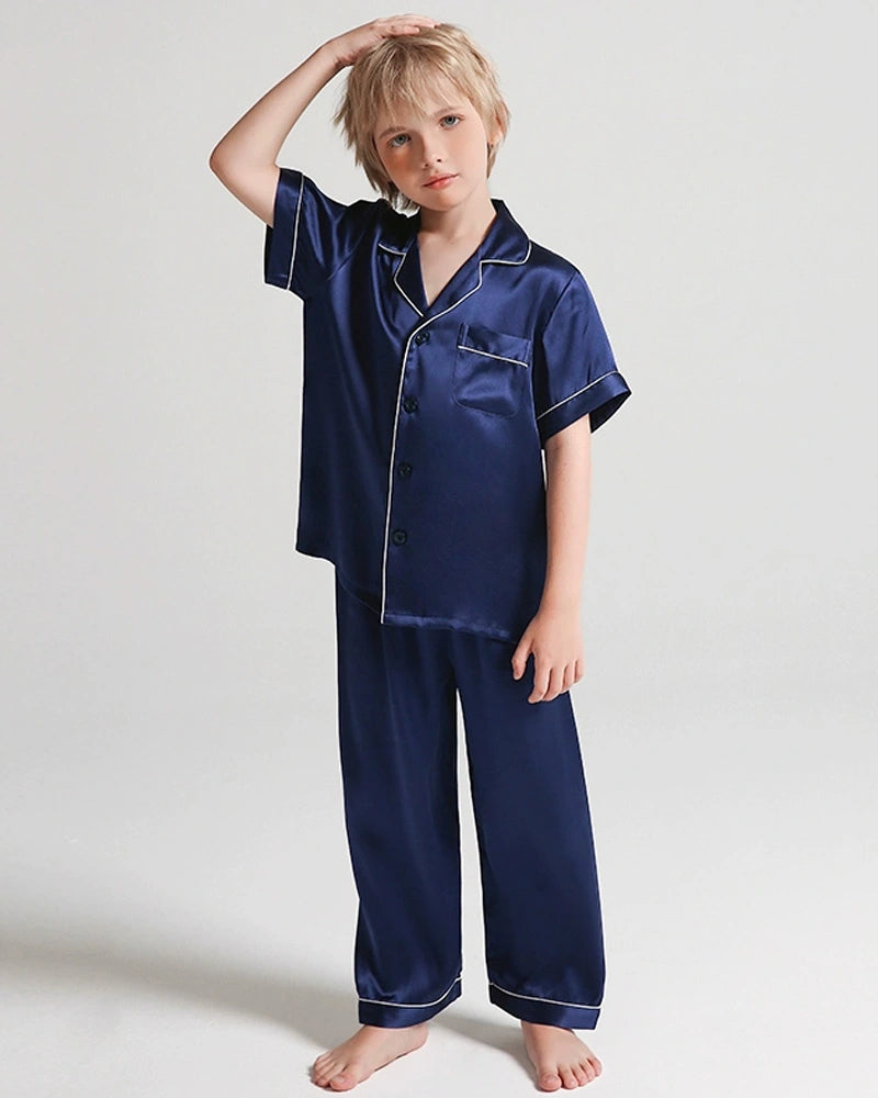 Jungen Seidenpyjama-Set mit Kurzarm