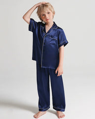 Jungen Seidenpyjama-Set mit Kurzarm