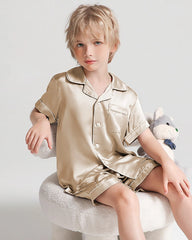 Jungen Kurzarm-Seidenpyjama mit Shorts