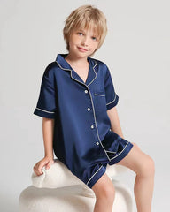 Jungen Kurzarm-Seidenpyjama mit Shorts