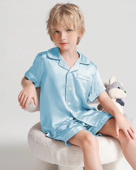Jungen Kurzarm-Seidenpyjama mit Shorts