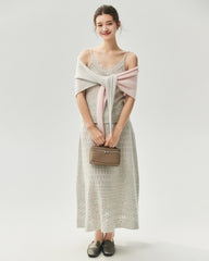 Kaschmir-Seide-Camisole mit V-Ausschnitt und Spitzenbesatz