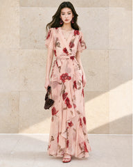 Seiden-Maxikleid mit Rosendruck und Wickeldesign