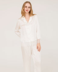 Elegantes Seiden-Pyjamas-Set mit Häkelspitze