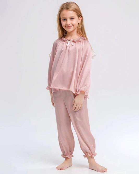Seidenpyjama für Mädchen mit Rüschen