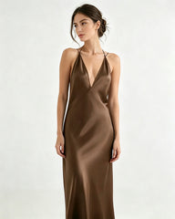 Fließendes Triacetat-Maxikleid mit tiefem V-Ausschnitt