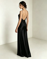 Fließendes Triacetat-Maxikleid mit tiefem Rückenausschnitt