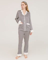 Seiden-Schlafanzüge mit Houndstooth-Muster und Swarovski-Knöpfen
