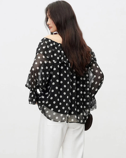 Schulterfreie Bluse aus Seidengeorgette