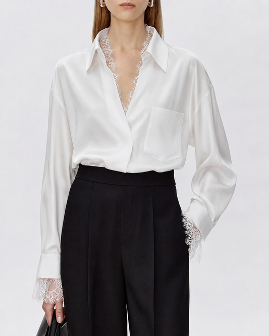 22 Momme Oversize-Seidenhemd mit Spitzenbesatz
