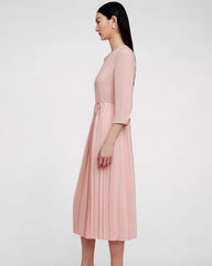 Plissiertes 3/4-Ärmeliges Seidenkleid