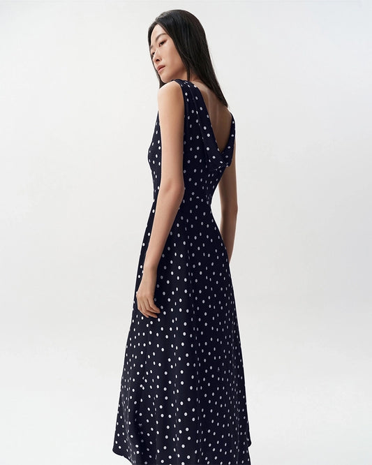 Polka-Dot Seiden-Midikleid mit Schrägschnitt und Rückenausschnitt im Cowl-Stil