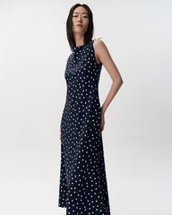 Polka-Dot Seiden-Midikleid mit Schrägschnitt und Rückenausschnitt im Cowl-Stil