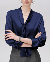 25 Momme Elegante Seidenbluse mit Bindeschleife vorn