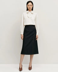 Seidenbluse mit Schleife und langen Ärmeln