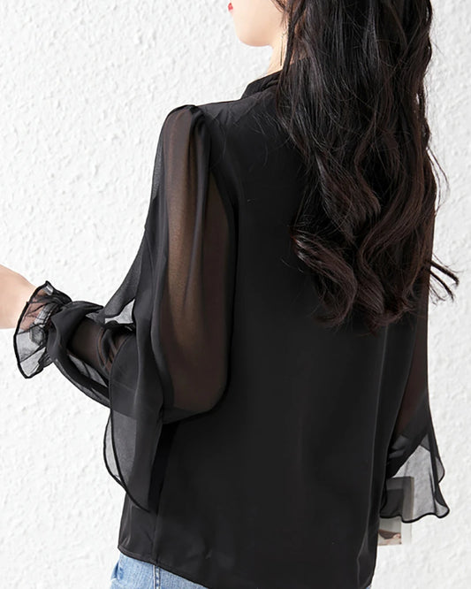 Bluse aus Seidenchiffon mit Rüschenärmeln