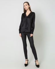 Damen Seiden-Satin-Bluse mit V-Ausschnitt und Krawattenzug
