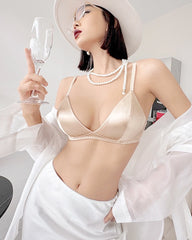 Seiden-BH ohne Bügel und V-String-Tanga Set