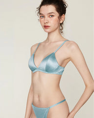 Seiden-BH ohne Bügel und V-String-Tanga Set