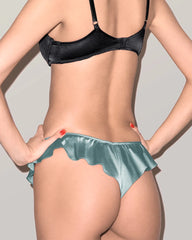 Seiden-Bralette & Rüschen-Tanga-Set