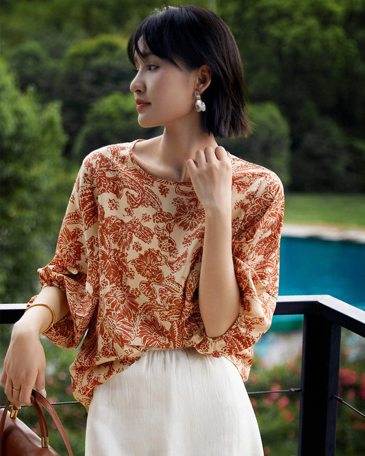 Seidenbluse mit Terrakotta-Paisleymuster