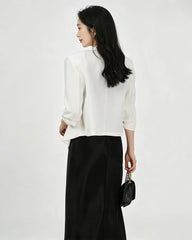 Triacetat-Cropped-Blazer ohne Kragen mit Seidenfutter