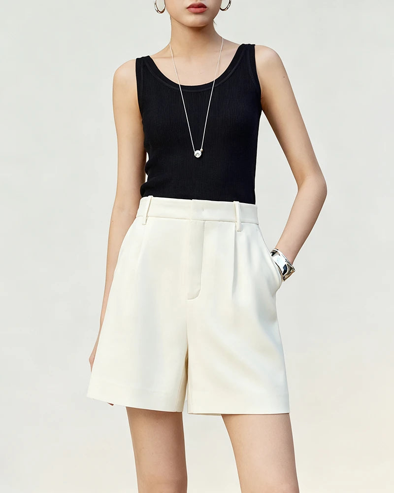 Triacetat-Shorts mit hoher Taille und weitem Bein mit Falten