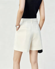 Triacetat-Shorts mit hoher Taille und weitem Bein mit Falten