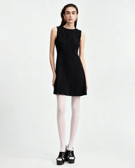 Triacetat-Minikleid mit Plisseefalten und ausgestelltem Saum
