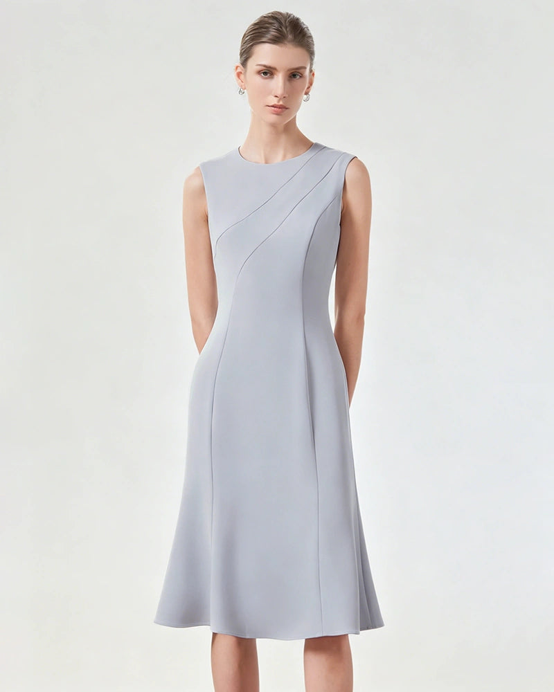 Ärmelloses Triacetat-Midikleid mit ausgestelltem Saum