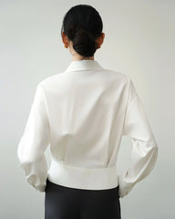 Maßgeschneiderte Triacetat-Bluse mit Knöpfen